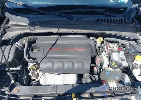 2017 Jeep Renegade Limited 4X4 from USA, damaged, VIN ZACCJBDB7HPF30277